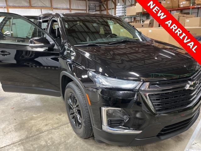 used 2022 Chevrolet Traverse car, priced at $30,239