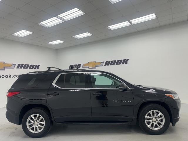 used 2021 Chevrolet Traverse car, priced at $24,000