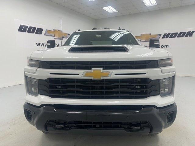 new 2025 Chevrolet Silverado 2500 car, priced at $66,370