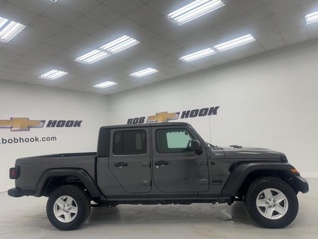 used 2023 Jeep Gladiator car, priced at $29,721