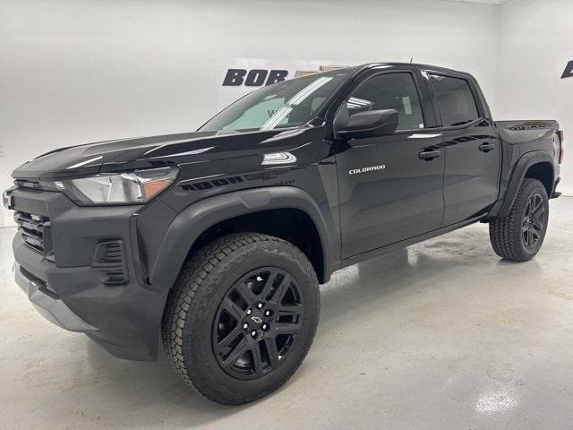 new 2024 Chevrolet Colorado car, priced at $40,880