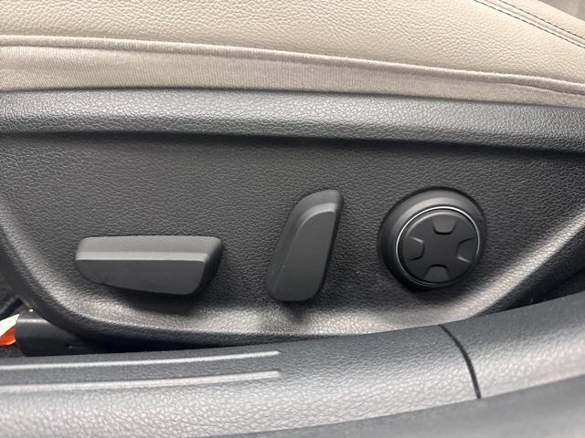used 2023 Genesis G70 car, priced at $27,828