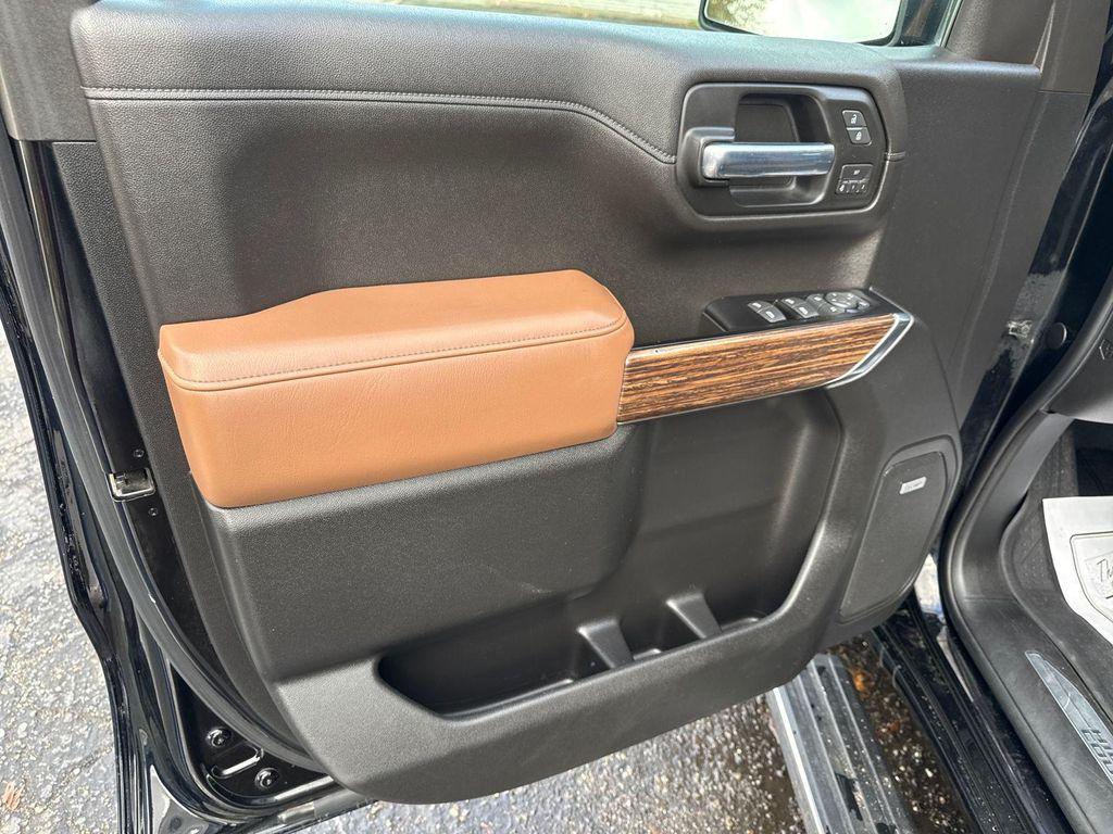 used 2019 Chevrolet Silverado 1500 car, priced at $35,000