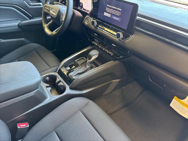 new 2025 GMC Canyon car