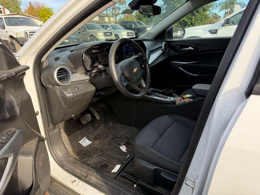 used 2024 Chevrolet Trax car, priced at $18,500