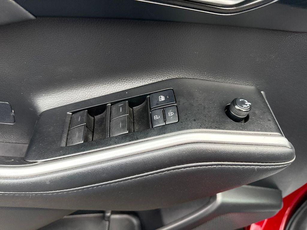 used 2022 Toyota Highlander car, priced at $30,800