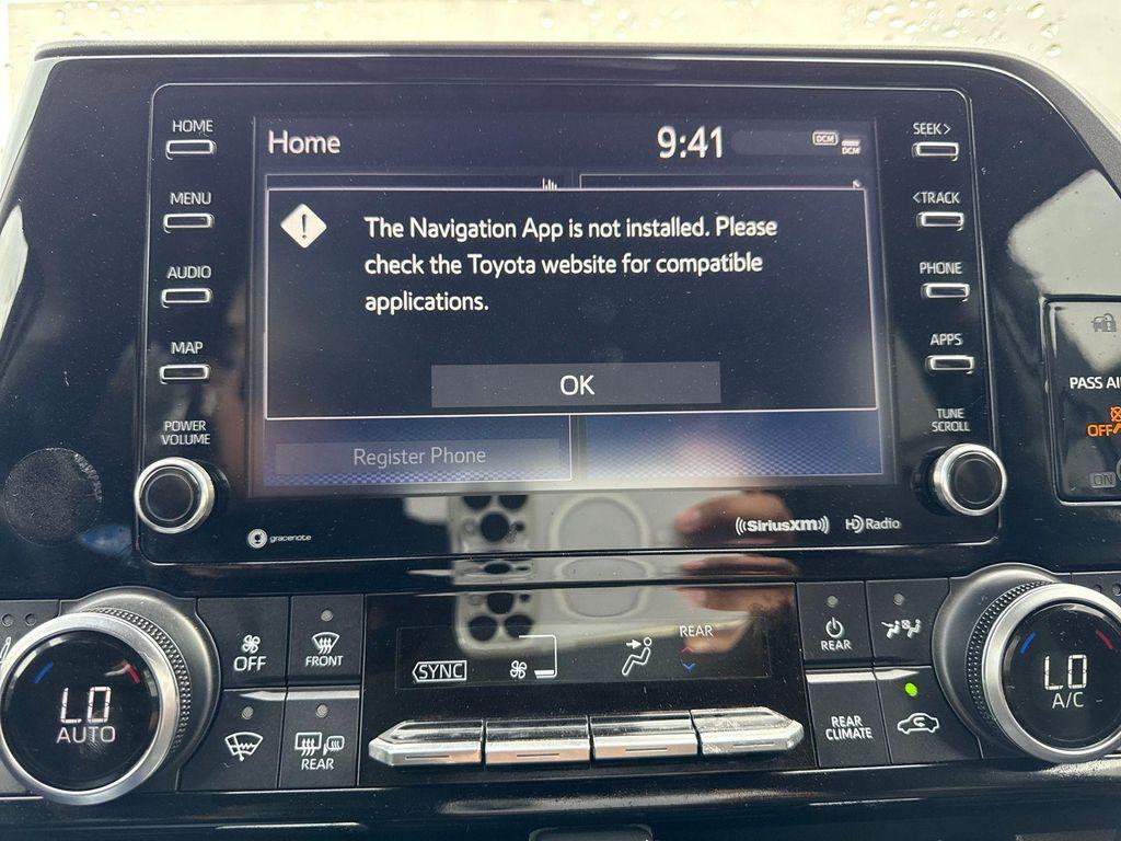 used 2022 Toyota Highlander car, priced at $30,800