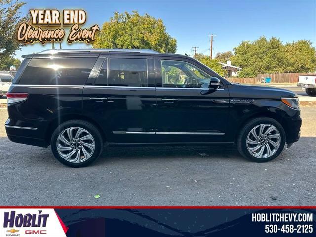 used 2022 Lincoln Navigator car, priced at $46,977