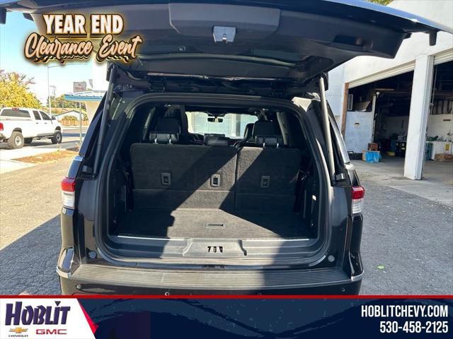 used 2022 Lincoln Navigator car, priced at $46,977