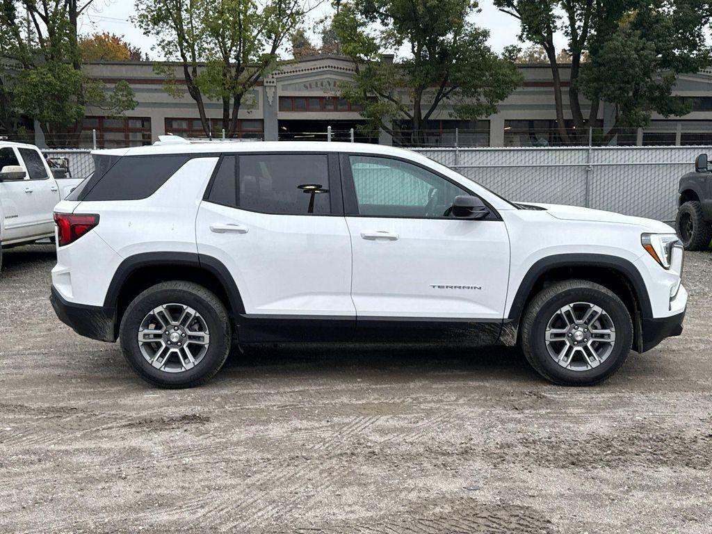 new 2026 GMC Terrain car, priced at $31,895