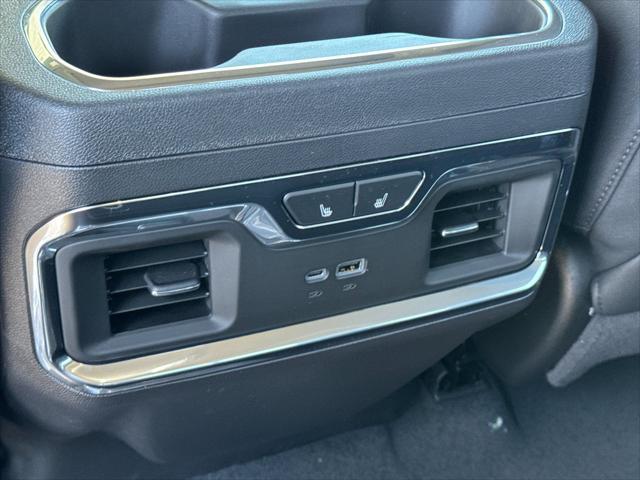 new 2025 GMC Sierra 1500 car, priced at $63,040