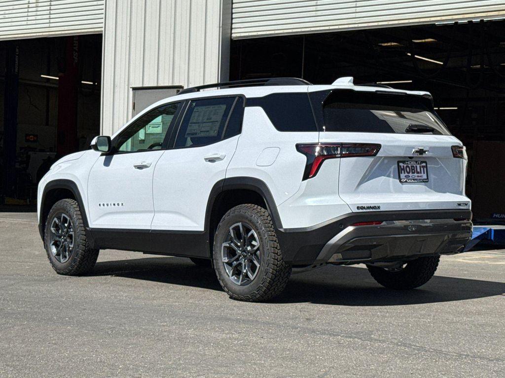 new 2026 Chevrolet Equinox car, priced at $33,215