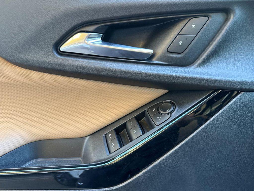 new 2026 Chevrolet Equinox car, priced at $33,215