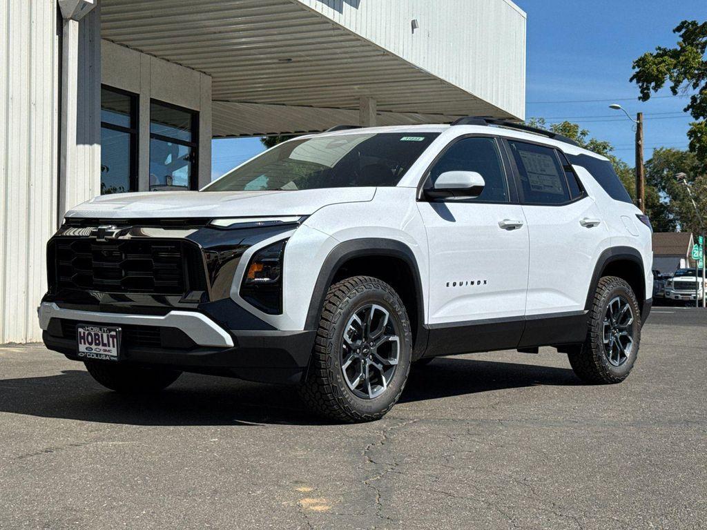 new 2026 Chevrolet Equinox car, priced at $33,215