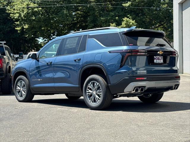 new 2025 Chevrolet Traverse car