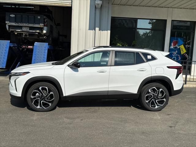new 2025 Chevrolet Trax car, priced at $26,690