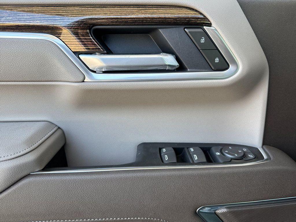 new 2025 GMC Sierra 1500 car, priced at $56,765