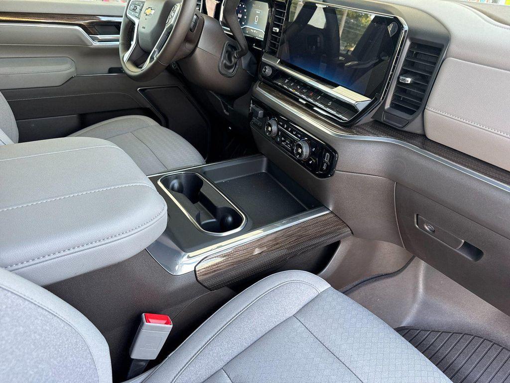 new 2025 Chevrolet Silverado 2500 car, priced at $72,245