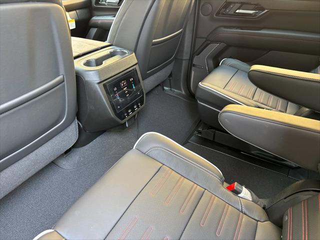 new 2025 GMC Yukon XL car, priced at $105,129