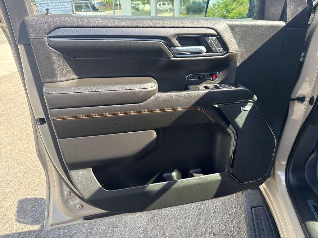 used 2022 GMC Sierra 1500 car, priced at $41,287