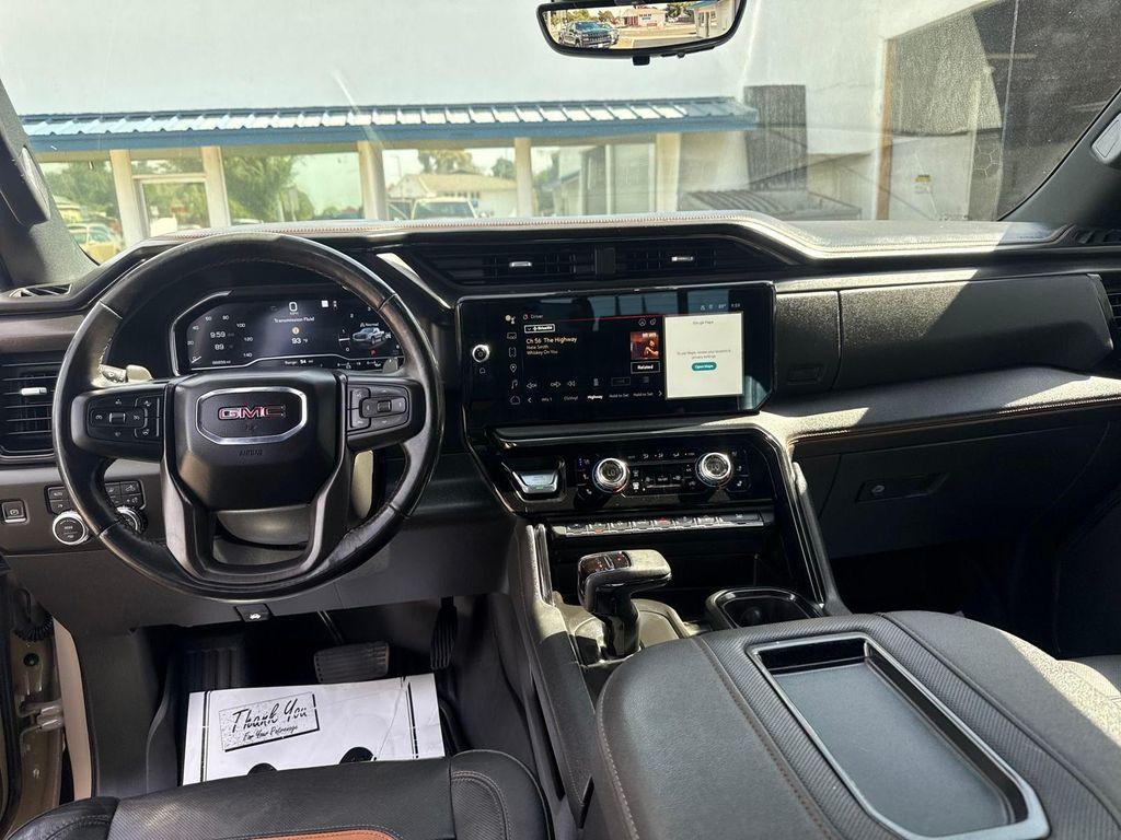 used 2022 GMC Sierra 1500 car, priced at $41,287