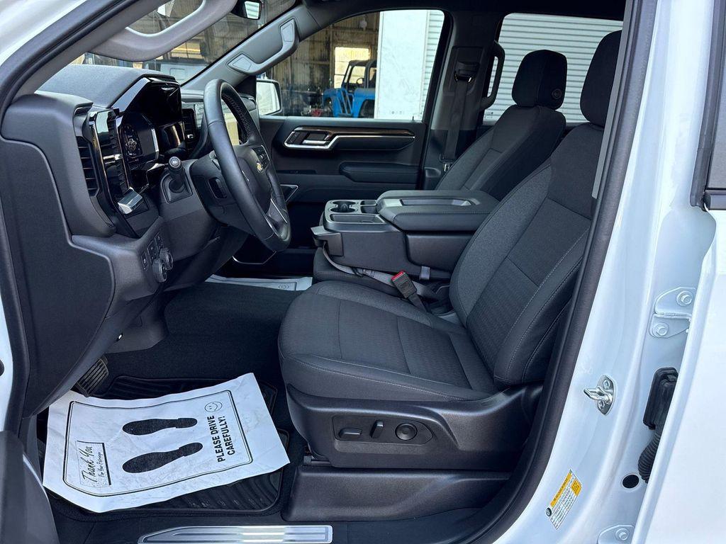 used 2025 Chevrolet Silverado 1500 car, priced at $42,369