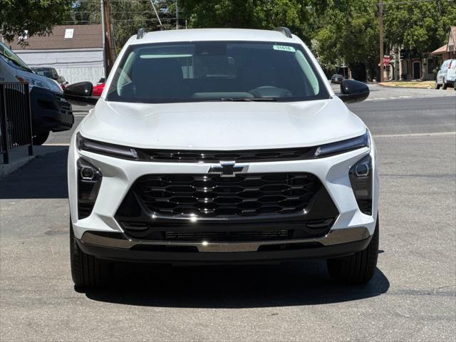 new 2025 Chevrolet Trax car, priced at $26,940