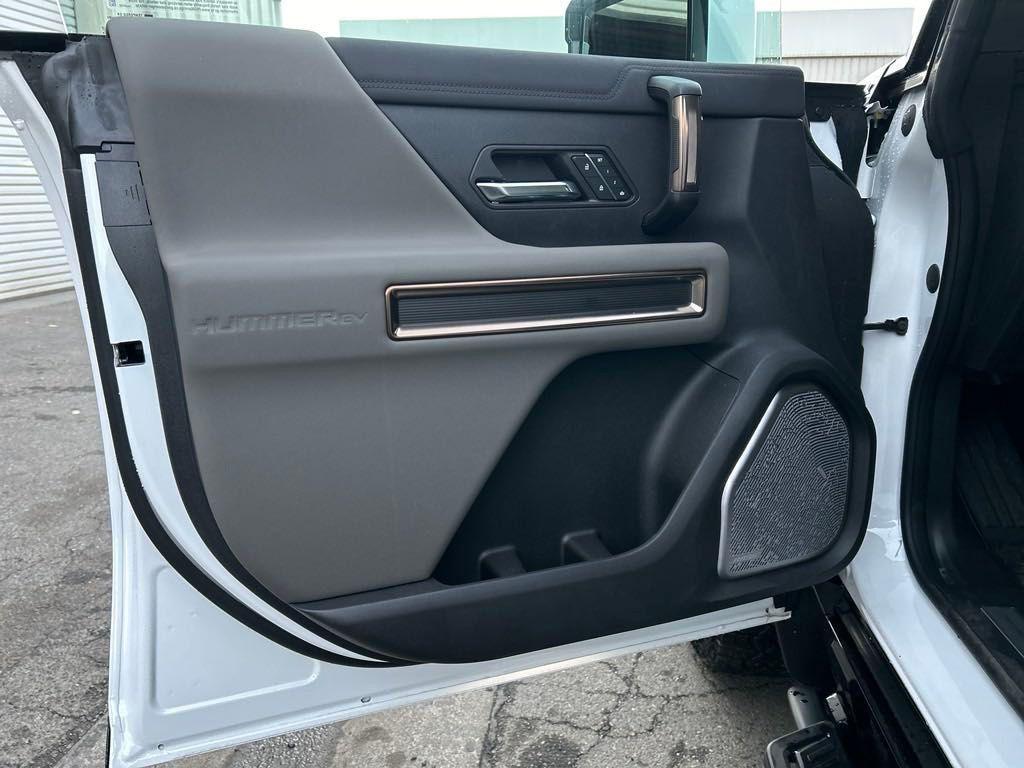 new 2025 GMC HUMMER EV SUV car, priced at $103,340