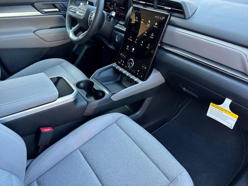 new 2026 GMC Terrain car, priced at $33,126