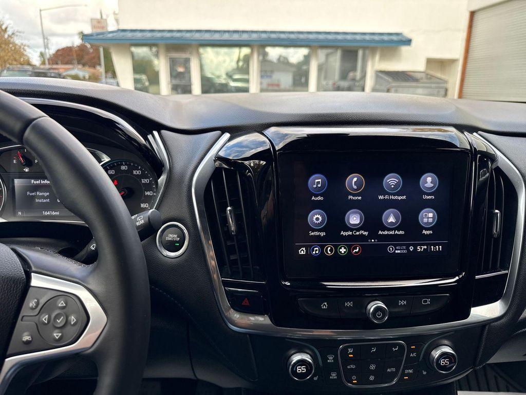 used 2023 Chevrolet Traverse car, priced at $32,000