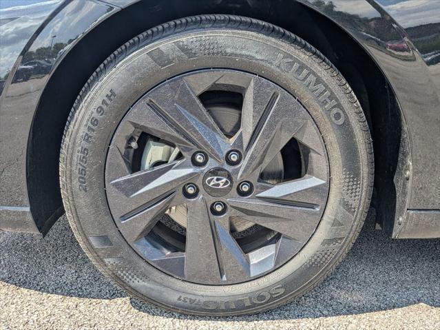 used 2022 Hyundai Elantra car, priced at $19,382