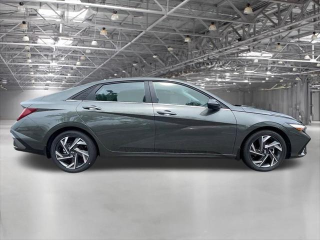 new 2024 Hyundai Elantra car, priced at $25,880