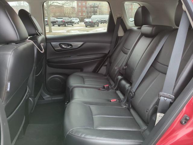 used 2014 Nissan Rogue car, priced at $10,992