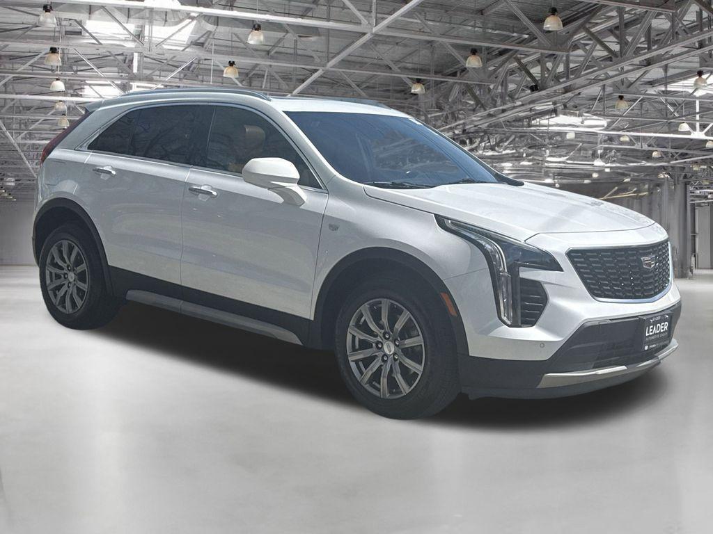 used 2019 Cadillac XT4 car, priced at $17,520