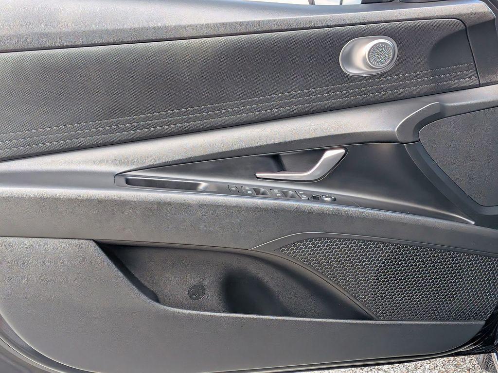 used 2021 Hyundai Elantra car, priced at $17,532