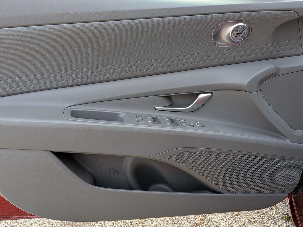 used 2024 Hyundai ELANTRA HEV car, priced at $22,772