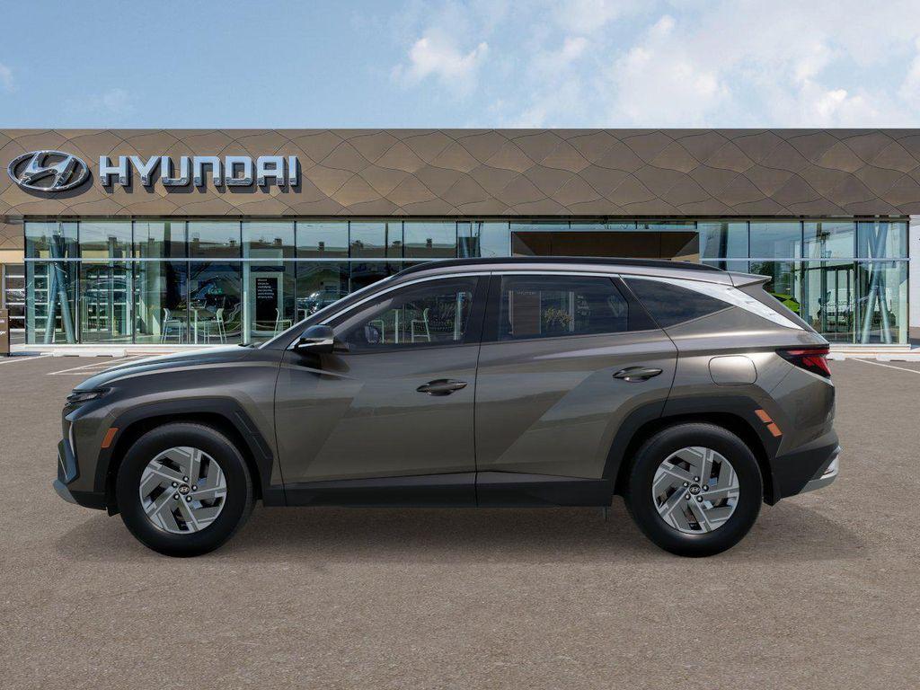 new 2025 Hyundai TUCSON Hybrid car, priced at $29,585