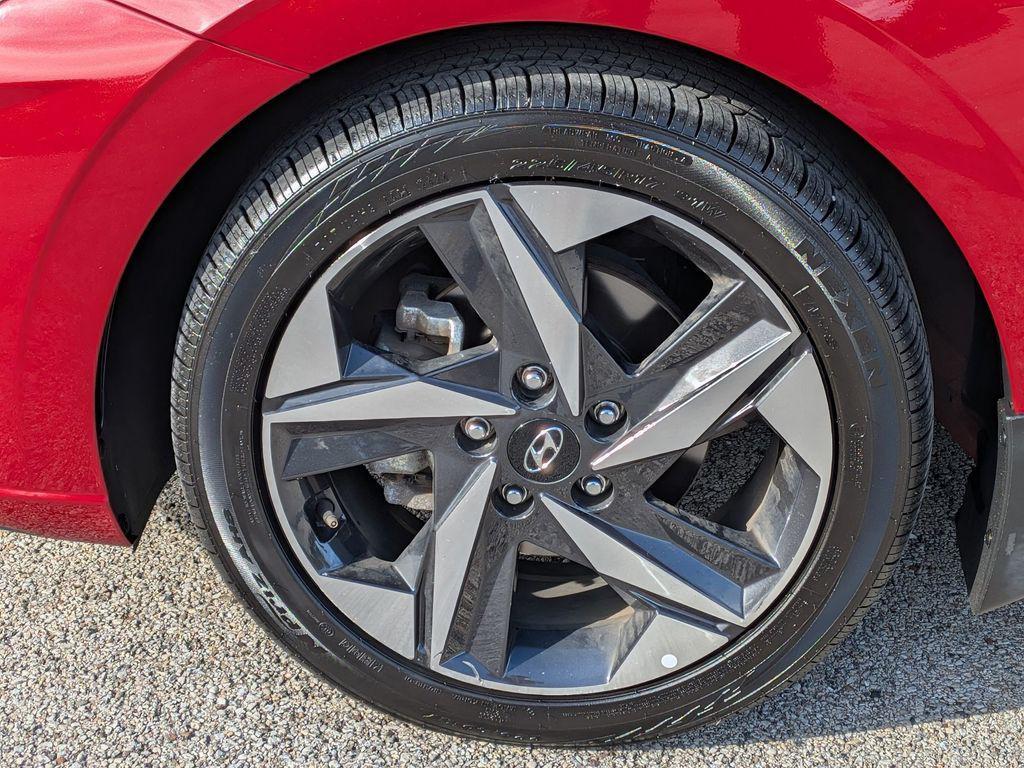 used 2023 Hyundai Elantra car, priced at $21,711
