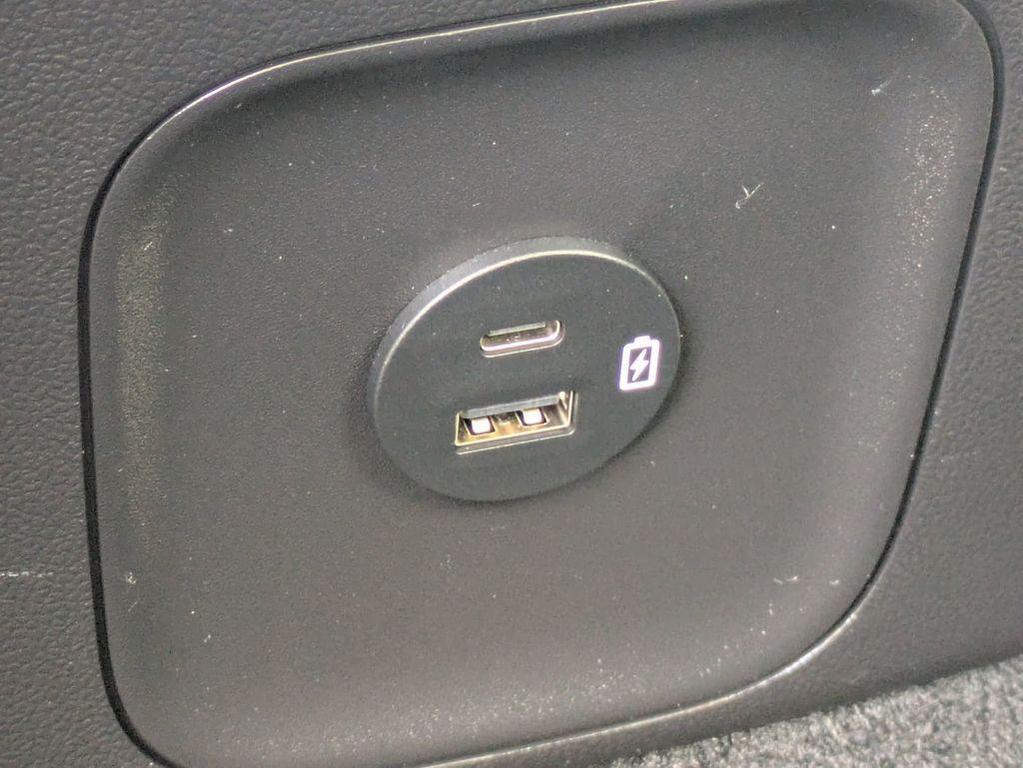 used 2022 Ford Escape car, priced at $21,546