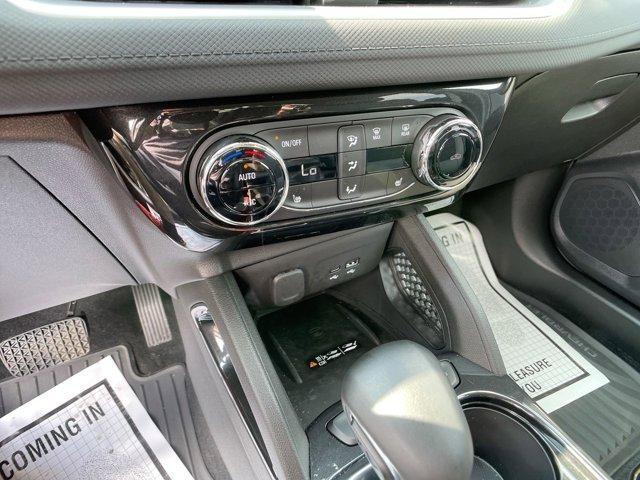 used 2025 Chevrolet TrailBlazer car, priced at $25,890
