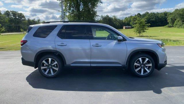 new 2025 Honda Pilot car