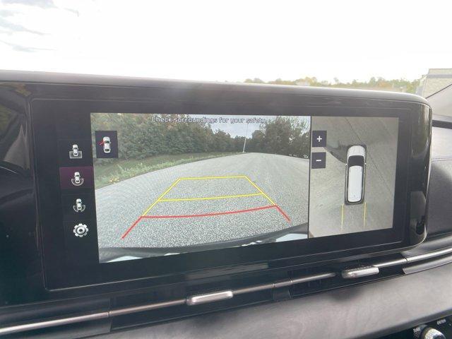 used 2022 Kia Carnival car, priced at $29,630