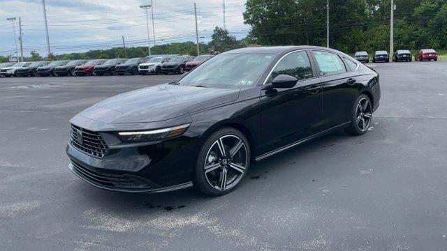 new 2025 Honda Accord Hybrid car