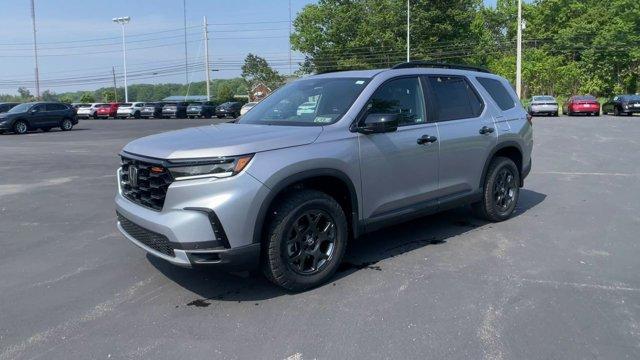 new 2025 Honda Pilot car