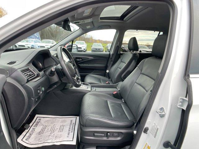 used 2022 Honda Pilot car, priced at $33,693