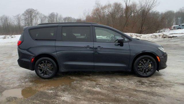 used 2020 Chrysler Pacifica car, priced at $25,843