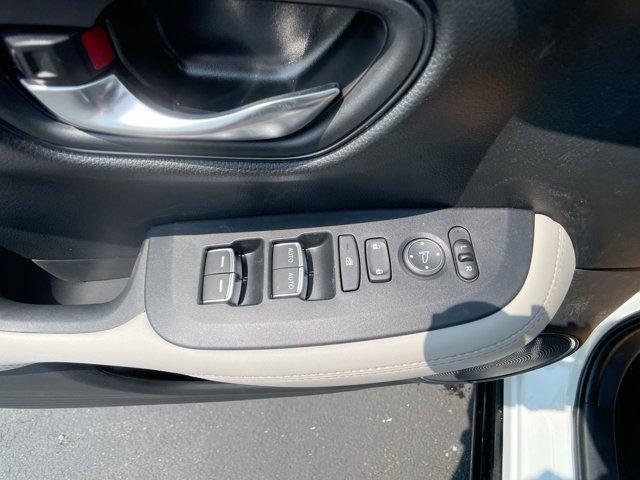 new 2025 Honda HR-V car
