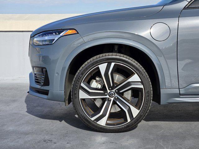 used 2022 Volvo XC90 Recharge Plug-In Hybrid car, priced at $45,988