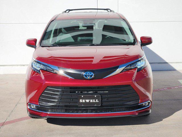 used 2022 Toyota Sienna car, priced at $38,988