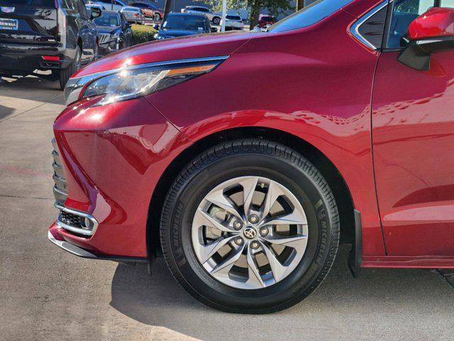 used 2022 Toyota Sienna car, priced at $38,988